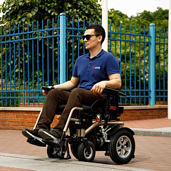 Разновидности инвалидных колясок